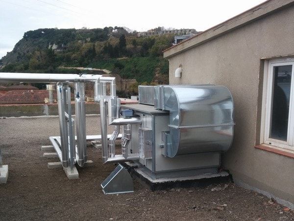 Climatización de planta de oficinas en edificio público JC 33 Barcelona
